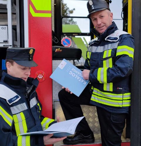 Kreisfeuerwehrverband stellt neuen Lehrgangskatalog vor – Ausbildungsstau auf Landesebene