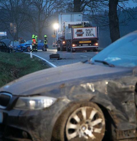 Wonneberg – schwerer Unfall bei Überholmanöver